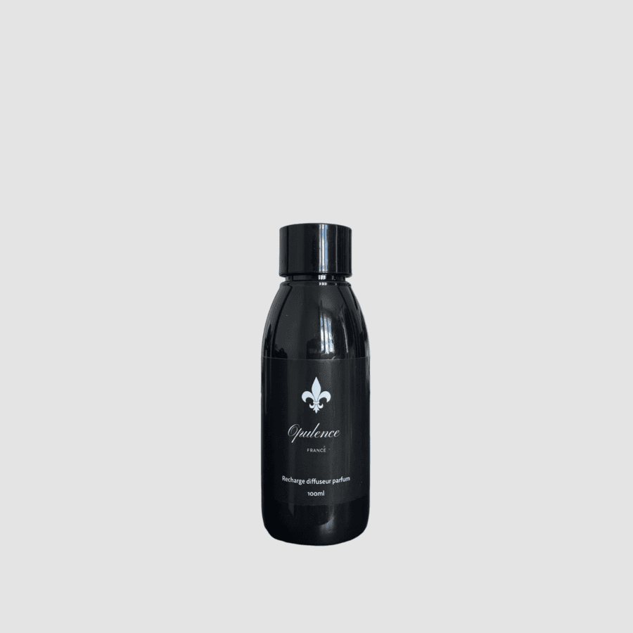 Bouteille de parfum représentant la collection recharges de diffuseur de parfum.
